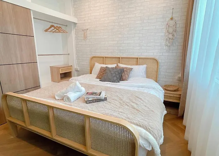 Entire Floor,decorated Cozy Home, Near Grand Palace 曼谷